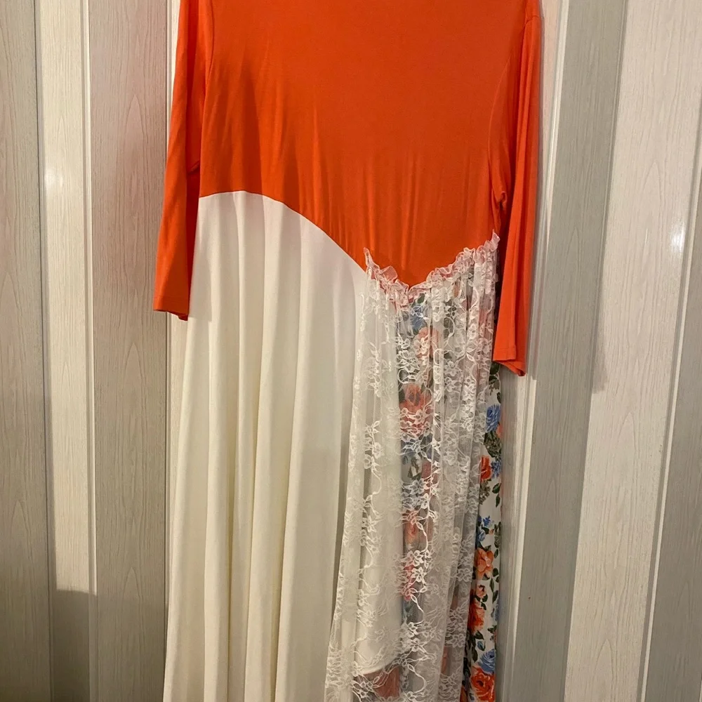 Custom made dress. - Picture 6 of 10
